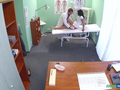 Amateur, Lamer culo, Mamada, Engañando, Médico, Madres para coger, Uniforme, Voyeur