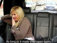 Blonde fucks till jizz in fake taxi