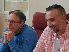 Salle de bains, Sucer une bite, Attrapée, Queue, En levrette, Léchez, Rasée, Nénés