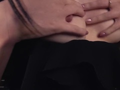 Жопа, Брюнетки, Платье, Каблуки, Мастурбация, Киски, Стринги, Сиськи