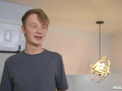 Любители, Спальня, Сперма на лице, Секс без цензуры, Каблуки, Пирсинг, Киски, Порка