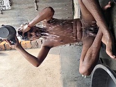 Please help me take a naked bath