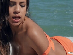 Grote lul, Grote mammen, Pijpbeurt, Hd, Trio, Tieten likken