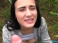 Amateur, Culo, Mamada, Pareja, Penetracion con dedos, Al aire libre, Pov, Público