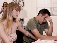 Grosser arsch, Grosse titten, Blasen, Hundestellung, Riesig, Natürlichen titten, Tätowierung, Jungendliche (18+)