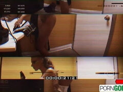 Badpak, Pijpbeurt, Laarzen, Rondborstig, Condoom, Vies praten, Kut duiken, Mager