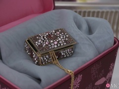 素人, 浴室, デカパイ, ブロンド, 指いじり, なめる, オナニー, 母