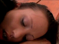 Leie, Blasen, Hundestellung, Absätze, Natürlichen titten, Rasiert, Jungendliche (18+), Titten