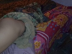 18 ans, Salle de bains, Grosse bite, Fait maison, Maman, Petite femme, Belle mère, Adolescente