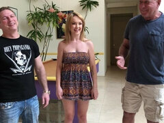 Leie, Hinter den kulissen, Grosser schwanz, Blasen, Hundestellung, Natürlichen titten, Jungendliche (18+), Titten