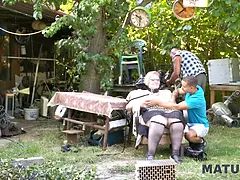 Wohlbeleibte schöne frauen, Grosser arsch, Grosse titten, Blondine, Tschechisch, Hd, Reif, Öffentlich