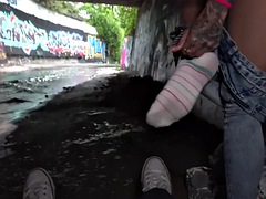 Leie, Tussi, Braunhaarige, Milf, Im freien, Pov, Realität, Tätowierung