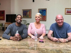 アナル, ベッドルーム, 舞台裏, 茶髪の, 異人種間, オナニー, 淫乱熟女, 剃毛