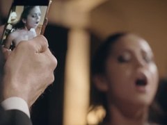 Брюнетки, Семяизвержение, Глубокая глотка, Унижение, Латиноамериканки, Лизание, Натуральные сиськи, Киски