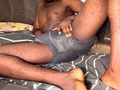 Africain, Grosse bite, Noire, Homosexuelle, Énorme, Masturbation, Solo, Allumeuse