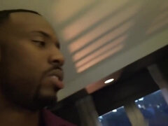 Enthousiasteling, Grote kont, Grote mammen, Blond, Pijpbeurt, Interraciaal, Orgasme, Tieten likken