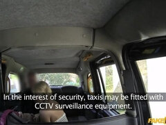 Amateur, Sucer une bite, Voiture, Branlette thaïlandaise, De plein air, Pov, Chatte, Lécher le sphincter