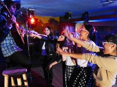 Gros cul, Grosse bite, Gros seins, Sucer une bite, En levrette, Mère que j'aimerais baiser, Chatte, Nénés