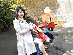 Asiatique, Gros seins, Sucer une bite, Branlette thaïlandaise, Énorme, Pov, Nénés