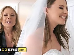 Tetas grandes, Rubia, Tacones, Madres para coger, Mamá, Realidad, Gritar, Adolescente