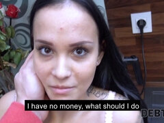 18 ans, Anal, Sucer une bite, Brunette brune, Cocu, Réalité, Russe, Adolescente