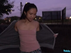 Asiatisch, Blasen, Spermaladung, Hundestellung, Aufs gesicht abspritzen, Muschi, Kurzes haar, Thai