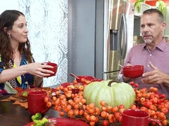 Grosser schwanz, Schwarz, Braunhaarige, Gehörnter ehemann, Sperma im mund, Spermaladung, Hd, Lecken