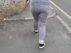 Accidente, Amateur, Británico, Fetiche, Hd, Jeans, Orinar, Público