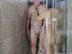 Большой член, Большие сиськи, Большие дырки, Зрелые, На публике, Бритые, Душ, Сиськи