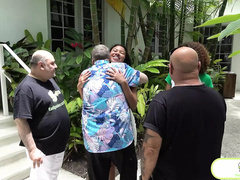 Большой член, Минет, Сперма на лице, Пальцем, Хд, Оргазм, Киски, Влажная