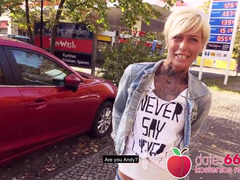 Amateur, Rubia, Mamada, Corridas, Europeo, Al aire libre, Pov, Público