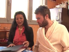 Anal, Mamada, Morena, Francés, Cocina, Madres para coger, Medias largas, Maestra