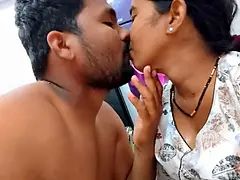 カップル, はじめて, Hd, キス, 母, 乳首, 叫ぶ, 叔父
