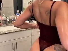 ABSOLUTELY THE BEST TITS