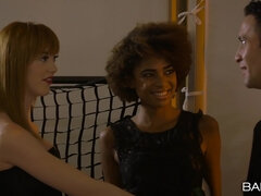 Aziatisch, Lieveling, Zwart, Pijpbeurt, Zwart, Erotisch, Kut duiken, Roodharige vrouw