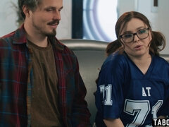 18, ぽっちゃり, 娘, グループ, 手コキする, ハードコア, ポルノスター, ティーン