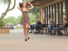 ズームショット, ダブル開発, ドレス, 指いじり, 目瞪口呆, オーガズム, 一人, スカートのぞき