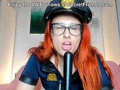 Grosser arsch, Pummelig, Dildo, Riesig, Masturbation, Orgasmus, Polizei, Titten