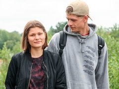 Culo, Rubia, Pajear, Besar, Lamidas, Al aire libre, Afeitado, Adolescente