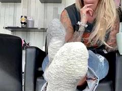 Pies, Fetiche de pies, Madres para coger, Nylon, Pantaletas, Pov, Solo, Desnudarse