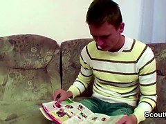 Queue, Hard, Hd, Mature, Maman, Cheveux courts, Suçant, Adolescente