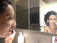 Cul, Cul à la bouche, Grosse bite, Sucer une bite, Naturelle, Petite femme, Adolescente, Nénés