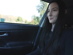 Dansant, Fétiche, Masturbation, Orgasme, Public, Solo, Jouets