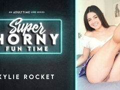 Fingern, Klaffend, Handjob, Lingerie, Rasiert, Solo, Jungendliche (18+), Netzkamera