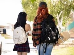 Asiatique, Interracial, Cuisine, Lesbienne, Léchez, Rasée, Dénudage, Adolescente