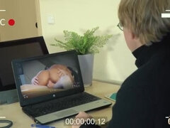 Doigter, Branlette thaïlandaise, Hard, Bureau, Chatte, Suçant, Adolescente, Nénés