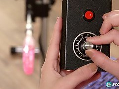 Mooie dikke vrouwen, Grote kont, Grote mammen, Bruinharig, Rondborstig, Mollig, Handbeurt, Masturbatie