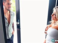 Kitana Montana Delivers Neighbor Blowjob Handjob