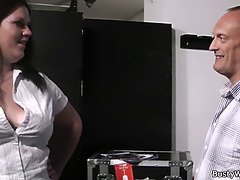 ぽっちゃり, デカ尻, デカパイ, 茶髪の, ハードコア, Hd, 叫ぶ, オッパイの