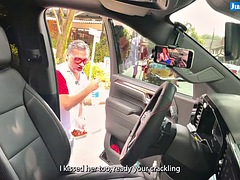 Латиноамериканки, Секс машины, На природе, На публике, Рыжие, Сиськи, Игрушки, Вибратор